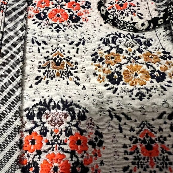 NWT Ivy Jane mixed material boho baby doll top.  Size Med - Picture 5 of 11